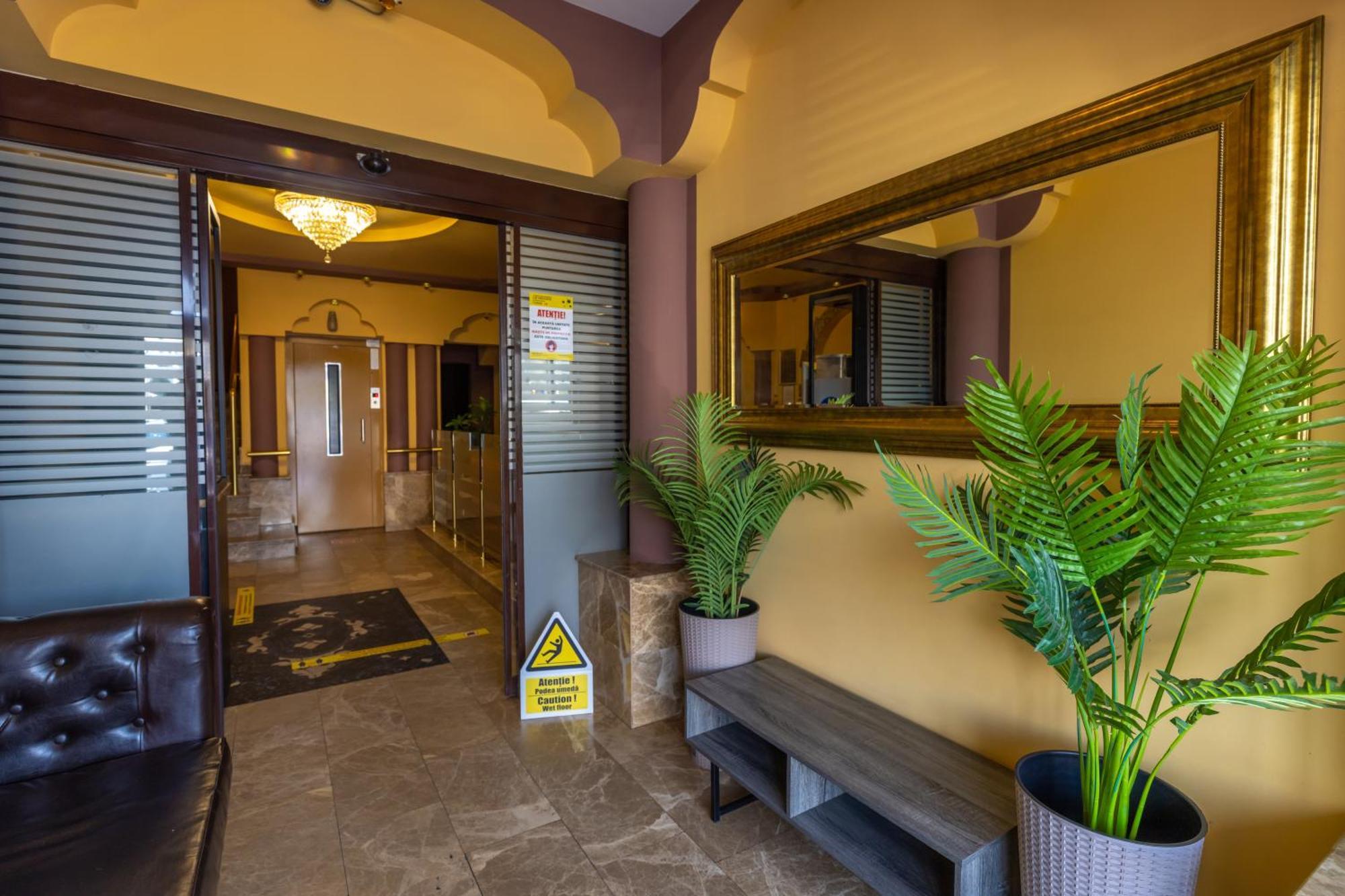 Hotel Sir Gara De Nord Bukurešť Exteriér fotografie