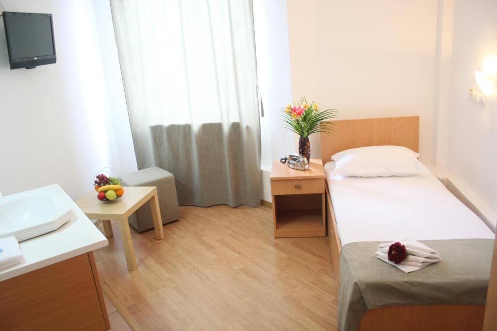Hotel Sir Gara De Nord Bukurešť Exteriér fotografie