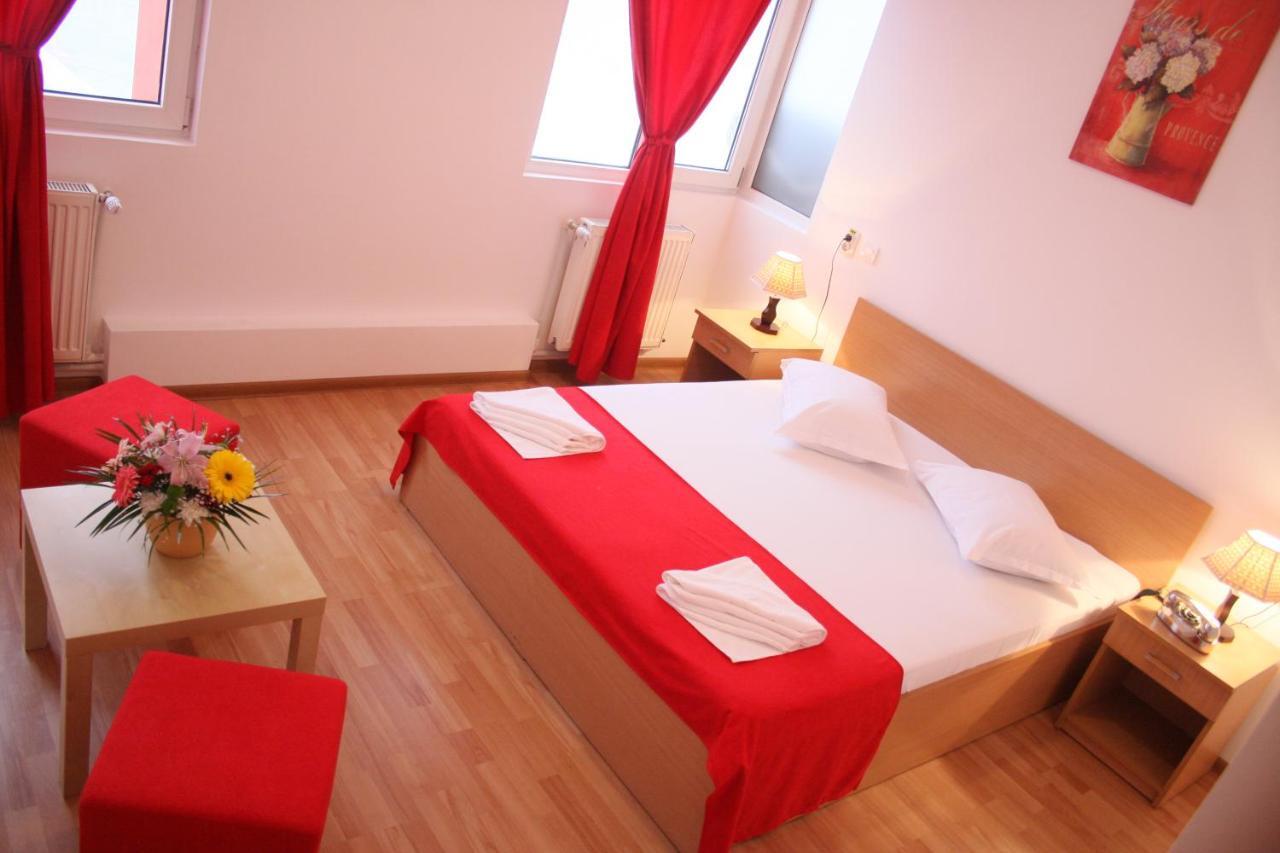Hotel Sir Gara De Nord Bukurešť Pokoj fotografie